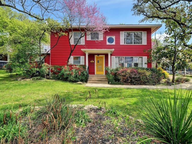 4111 SHOAL CREEK Blvd