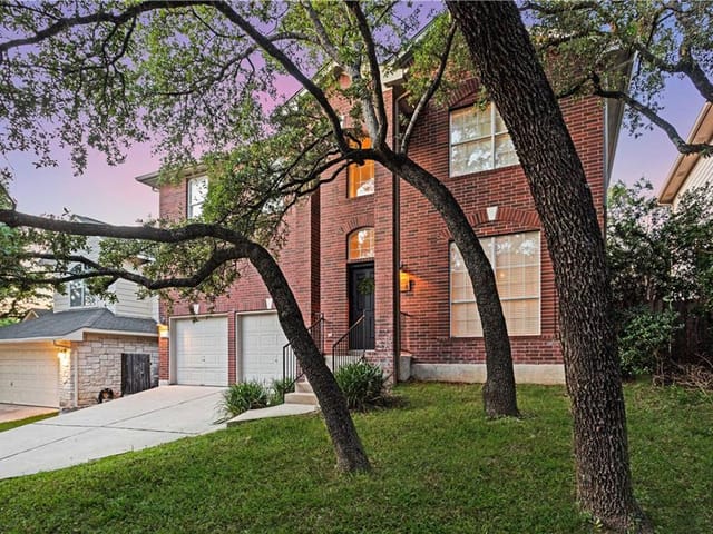 4112 Canyon Glen Cir