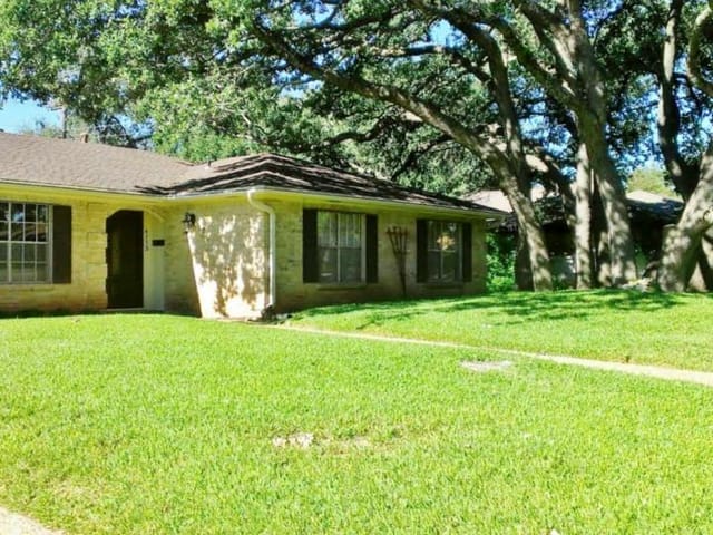 4113 Tablerock Dr
