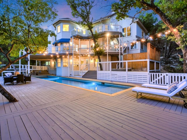 4115 Firstview Dr