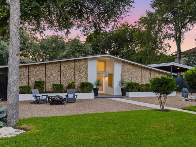 412 Ridgewood RD