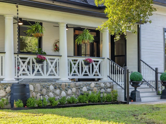 413 County Road 410