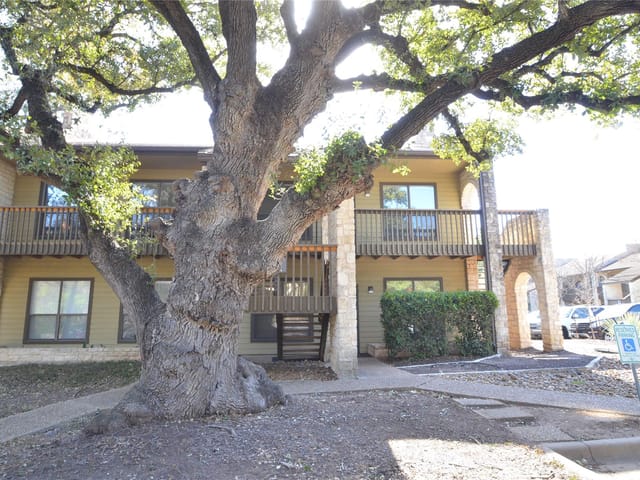 4131 Spicewood Springs Rd Unit #E4
