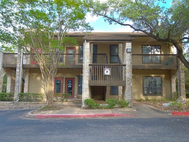4131 Spicewood Springs Rd Unit #Q2
