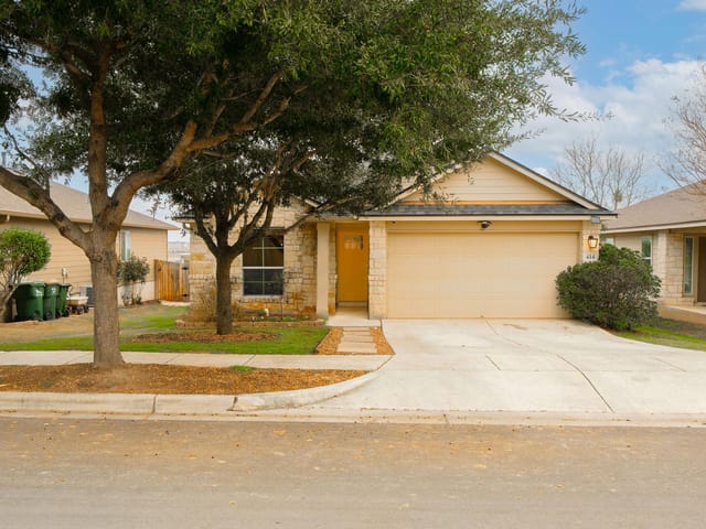 414 Brazoria Trl