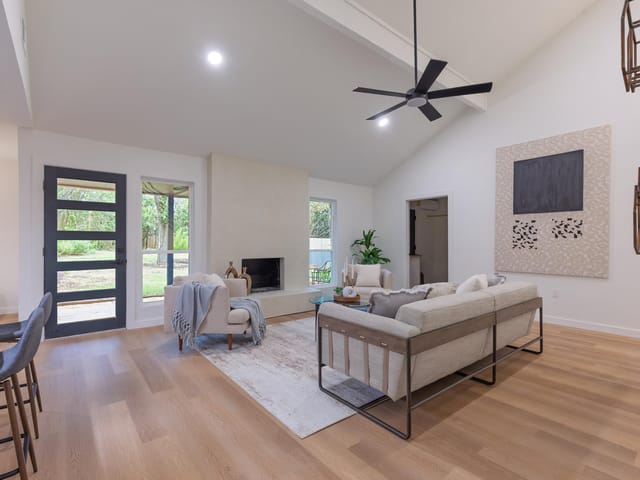 415 Baldridge DR