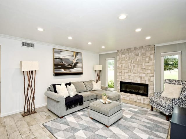 4159 Steck Ave Unit #112
