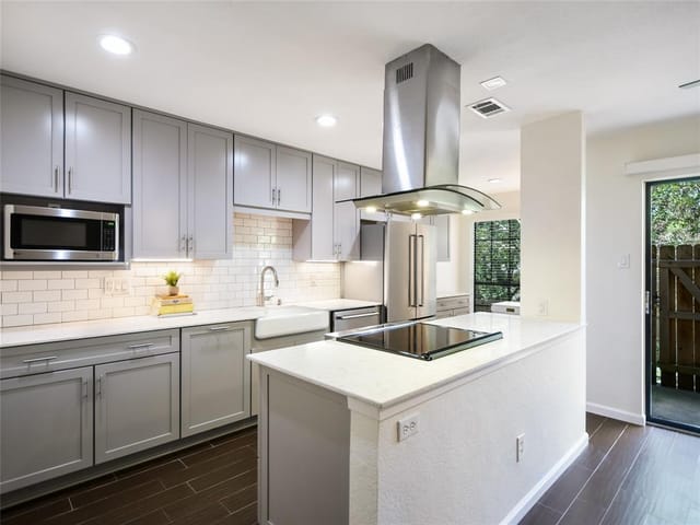 4159 Steck Ave Unit #126