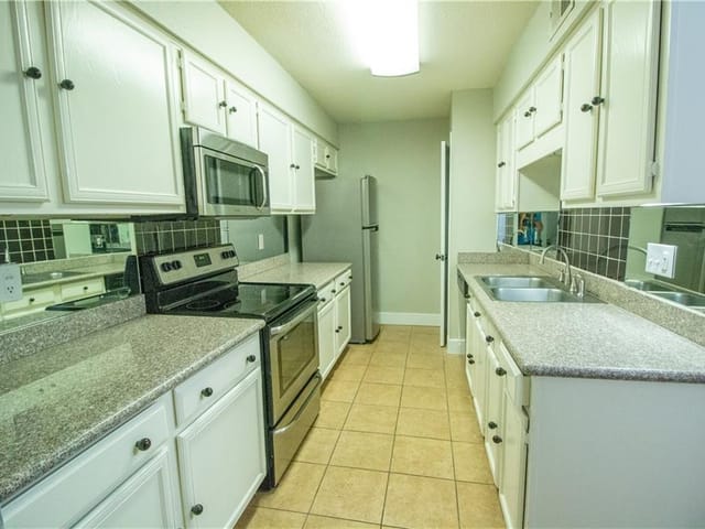 4159 Steck Ave Unit #185