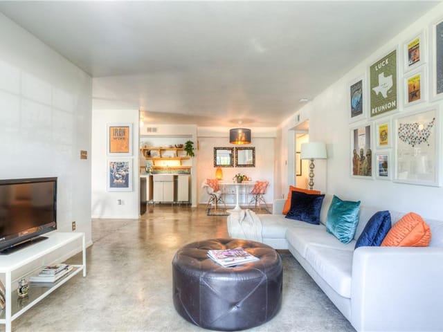 4159 Steck Ave Unit #196
