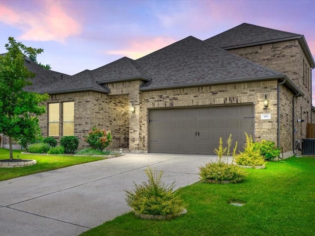 416 Mistflower Springs Dr