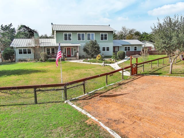 418 Vyvjala RD