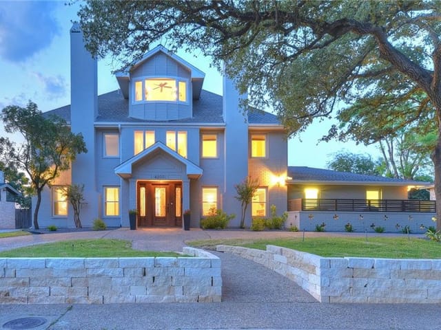 4200 Cat Mountain Dr