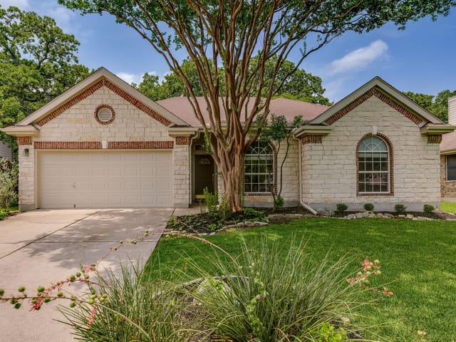 4200 Great Plains Dr