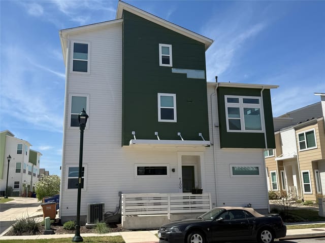 4200 Margarita ST