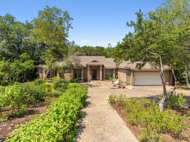 4202 Lonesome Valley Ct