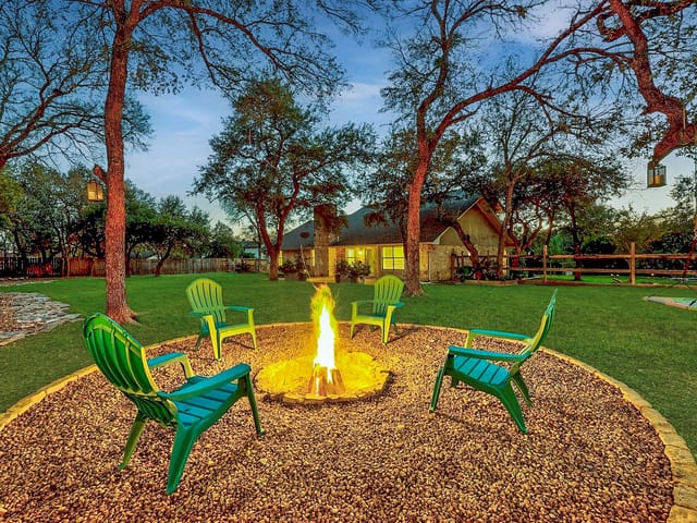 4203  Azul Ct