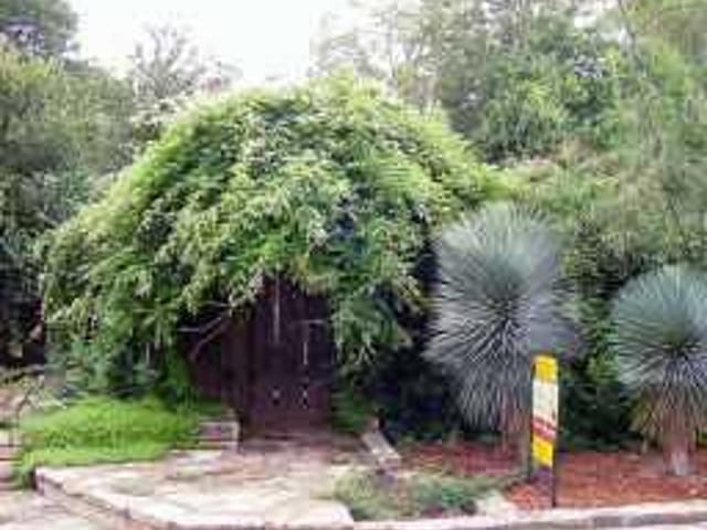 4204 BELLVUE AVE
