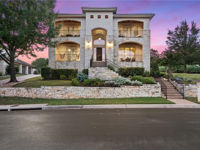 4204 Canoas Dr