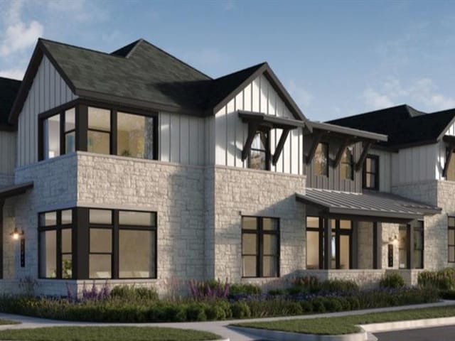 4205 Elevator DR