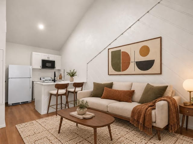 4205 Speedway Ave Unit #201