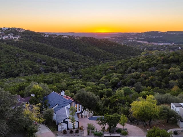 4207 Canyonside Trl