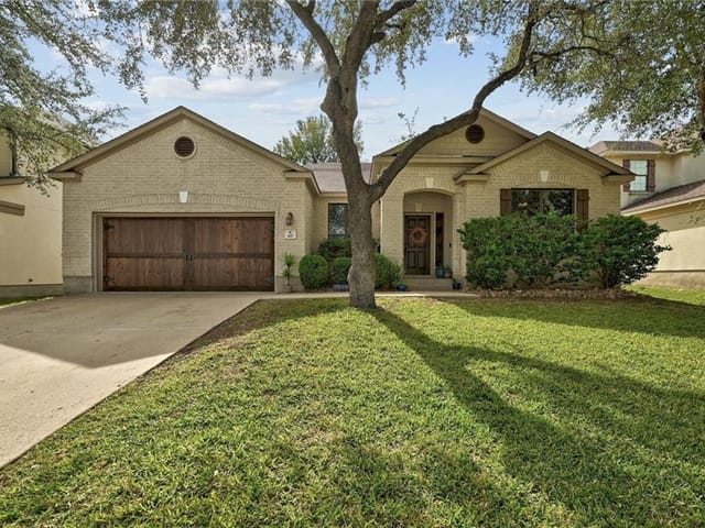 421 Angel Oak St