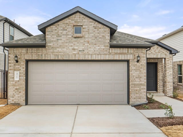 421 Bristlecone Bnd