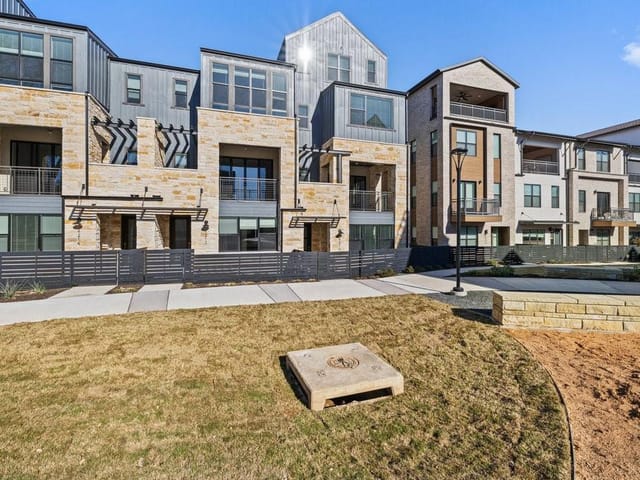 4210 Elevator Dr