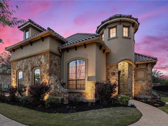 4212 Vail Dv