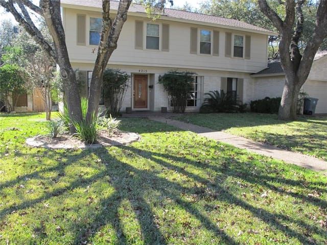 4215 Woodway Dr