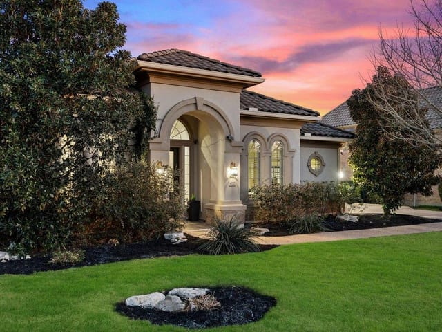 4217 Vail Dv