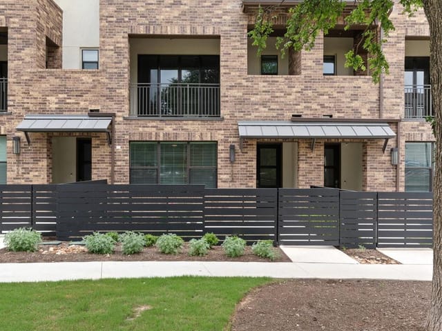 4222 Elevator Dr