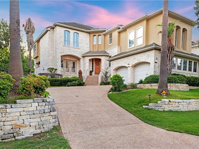 4230 Canoas Dr