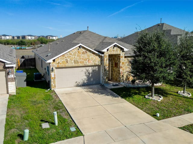 424 Agave Flats DR