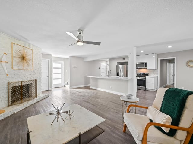 424 Baldridge DR