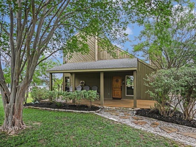 424 Bedford Dr