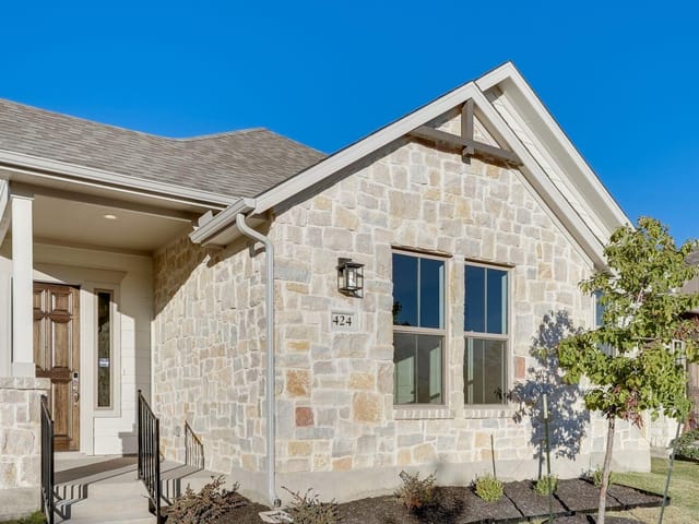 424 Burlington Dr