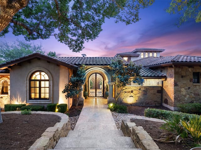 425 Brandon Way