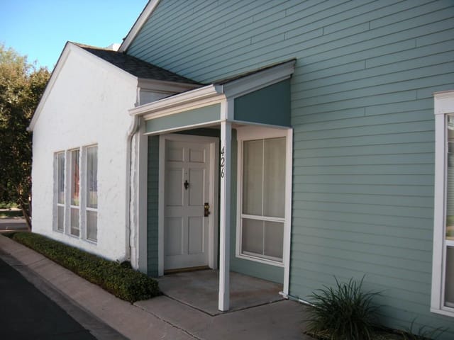 426 Towne Park Trl
