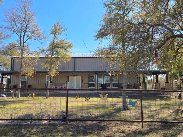 427 Paffen Rd