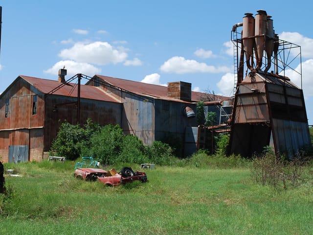 4275 Fm 1105 Rd