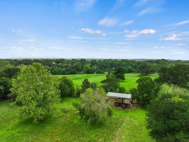 429 Hidden Shores Rd