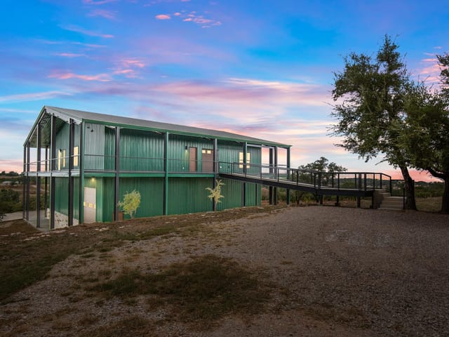 430 Cedar Mountain Dr