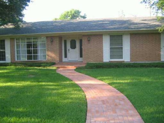 4301 Far West BLVD