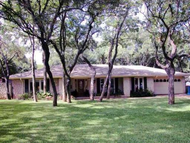 4301 PRICKLY PEAR Dr