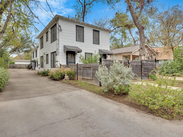 4302 Avenue G Ave Unit #A, B, C