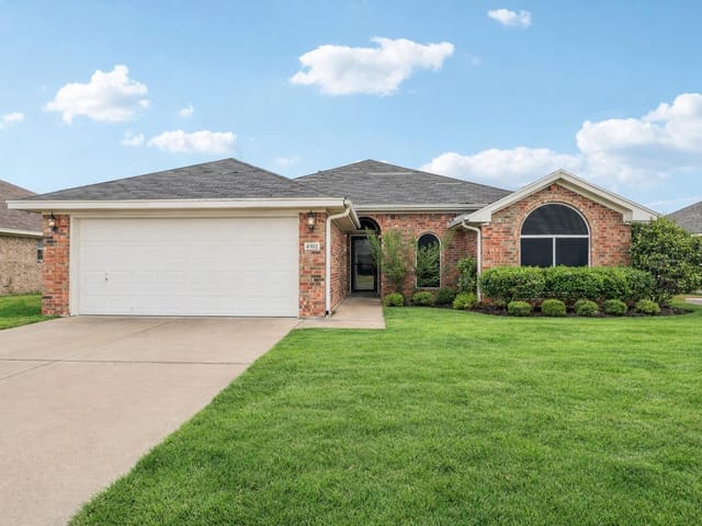 4302 Boots Dr