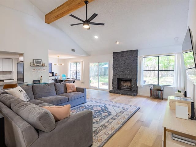 4306 Eskew Dr