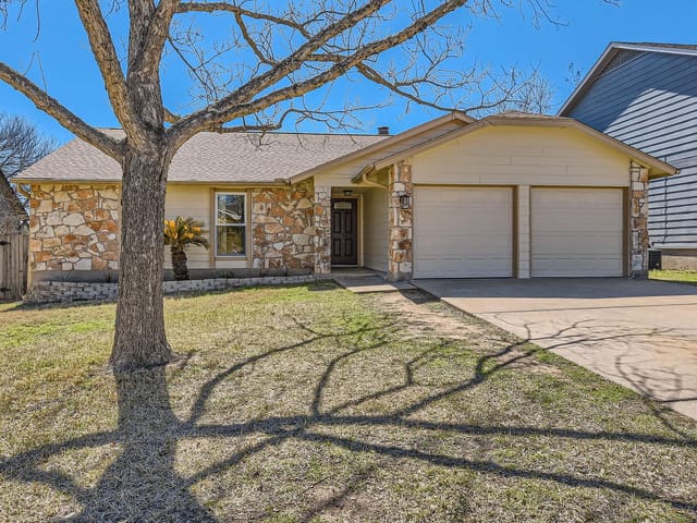 4307 Red Cloud Dr